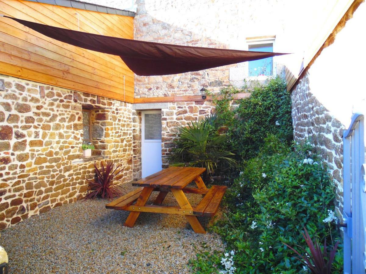 Gite Mont Saint Michel "Aucoeurdelabaie" Sains Exterior foto
